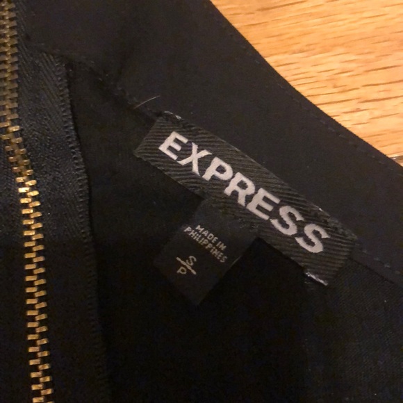 Floral Razorback Tank - Picture 5 of 6